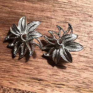 Sarah Coventry Vintage Silver Tone Clip Earrings